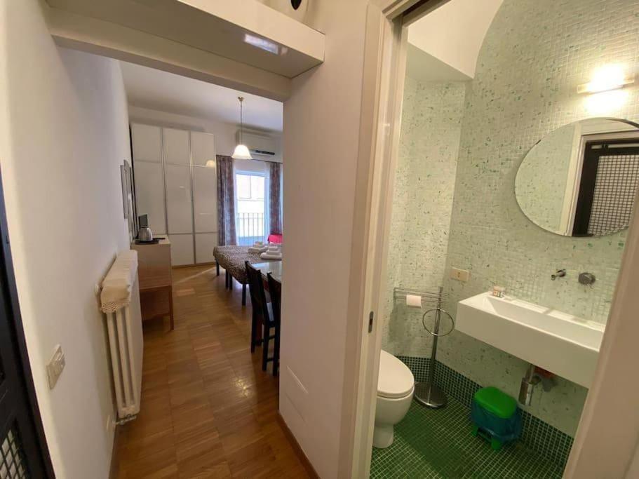Studio Flat - Piazza San Cosimato By Yourhost Róma Kültér fotó